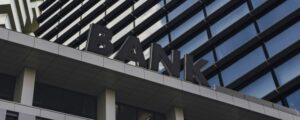 Bancos de desenvolvimento e finanças climáticas - INBS